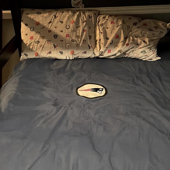 Pottery Barn Teen Blue Duvet Cover with Logo - Picture 3 of 3